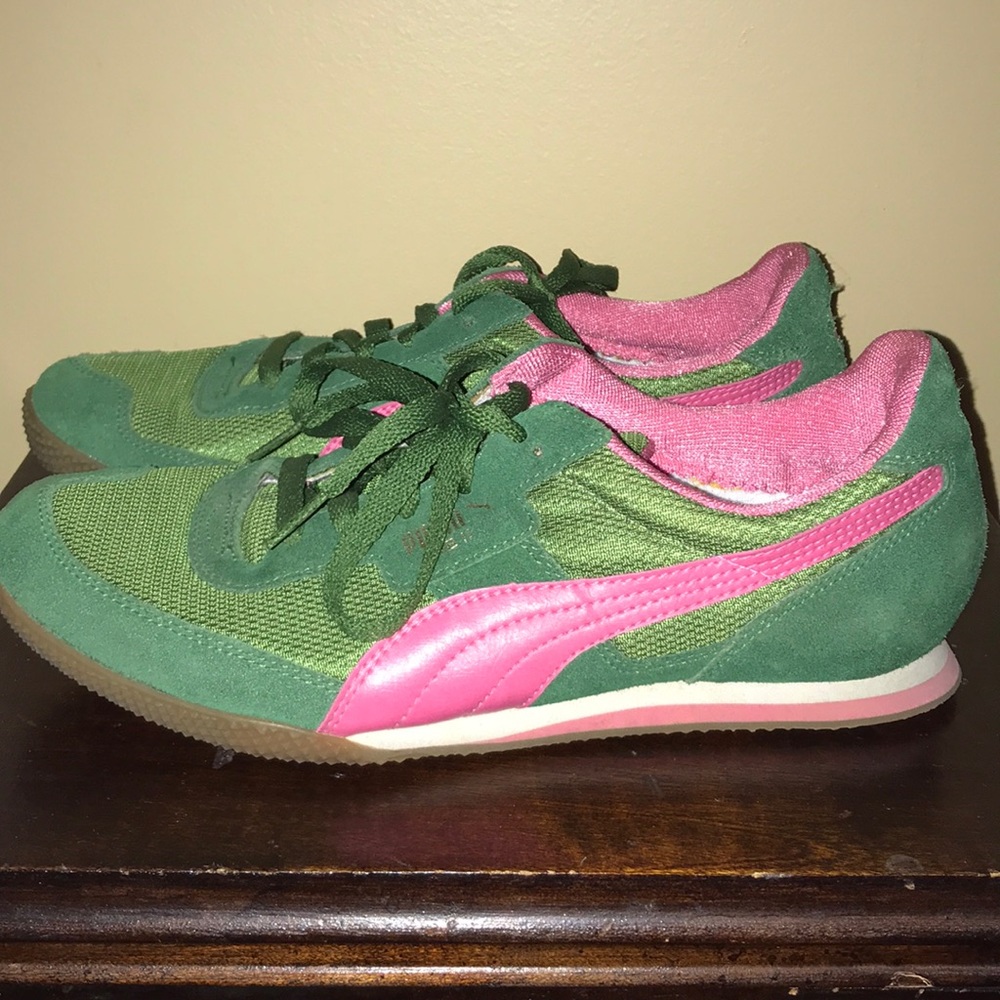 Puma women’s sneakers